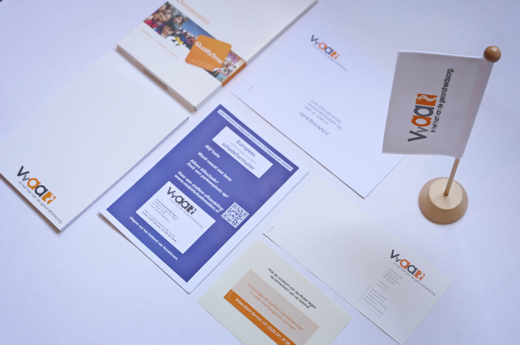 Facilitair en commercieel drukwerk én merchandise zoals paraplu's, draagtassen, rugzakken en tafelvlaggetjes. Voor VvAA hebben we een webshop ingericht waar alle items besteld worden.